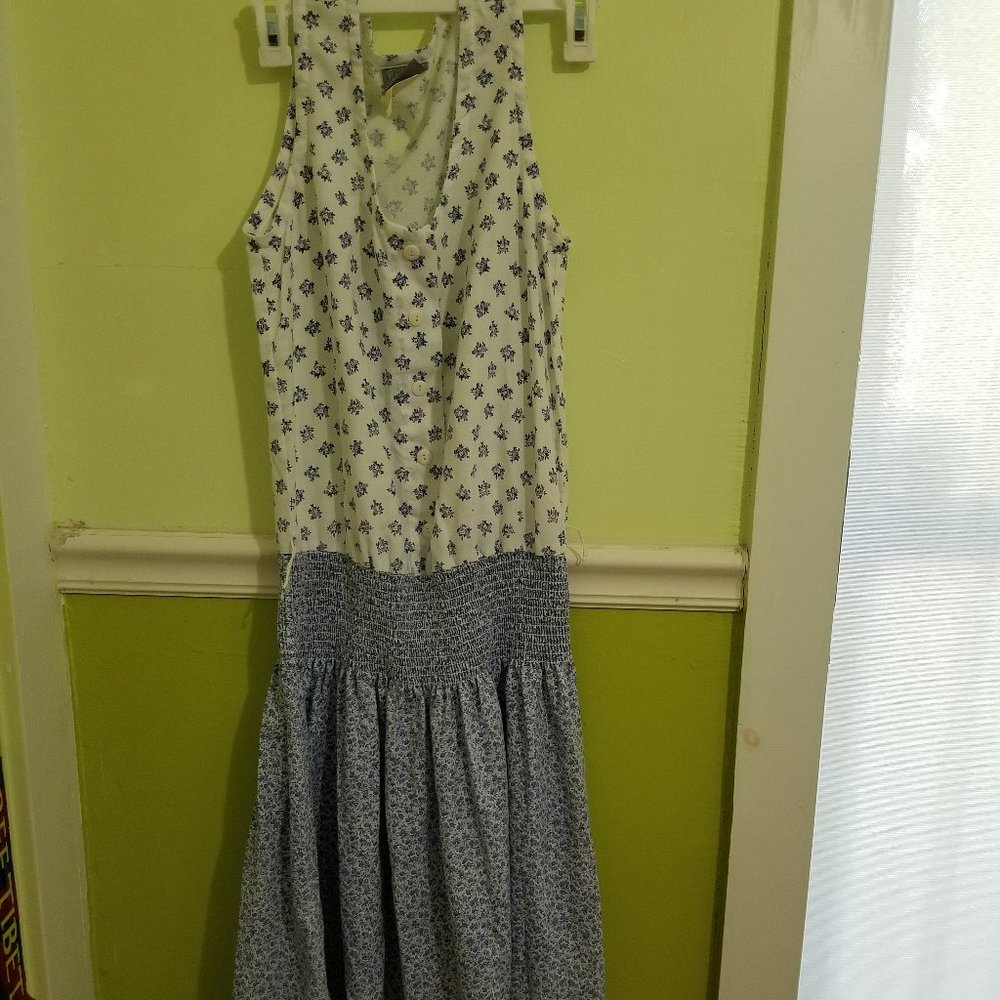 Vintage, floral Rabbit Rabbit Rabbit dress, size 6